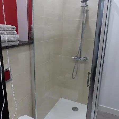 Pres Parc Buttes Chaumont